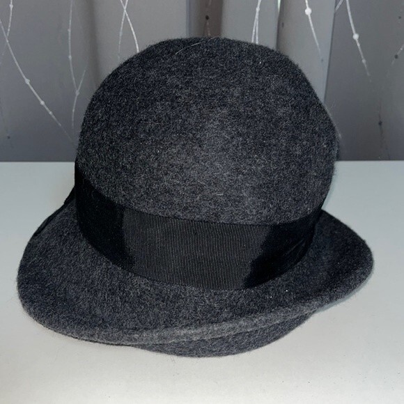 Elegant Vintage style grey/black hat - Picture 2 of 4